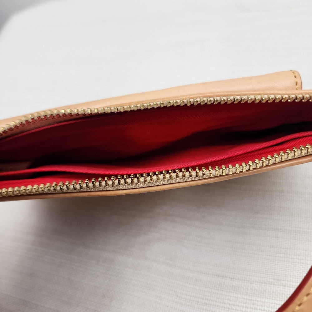Dooney & Bourke Tan Natural Leather Wristlet Pouch Clutch - Picture 8 of 17